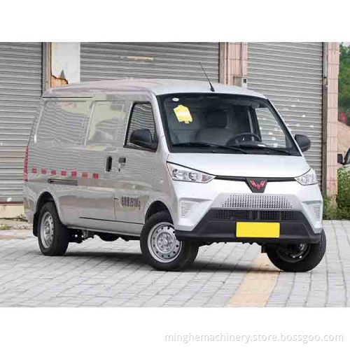 Wuling Electric Van Wuling Rongguang Ev 60kw Cruising Range 300km 2 Seats 5 Seats 7 Seats Cheap Electric Car Mini Van